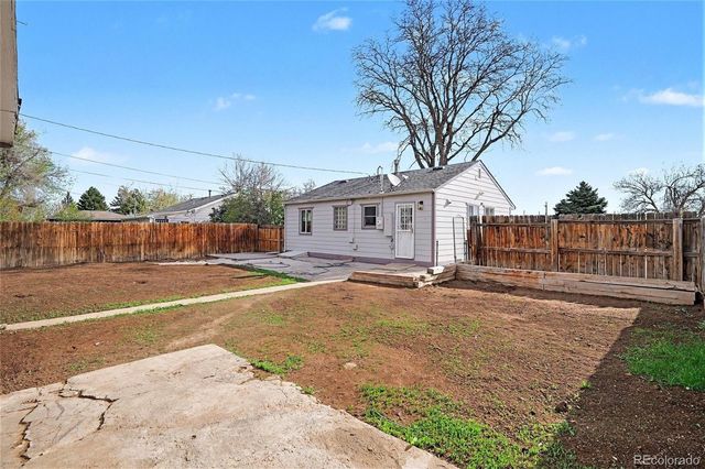 2691 S Green Court, Denver, CO 80219