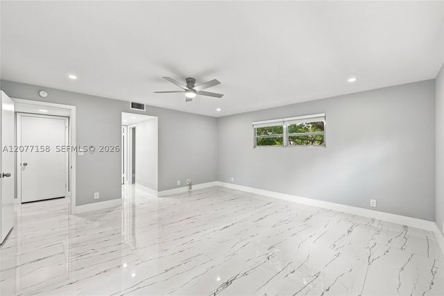 3304 Aruba Way A2, Coconut Creek, FL 33066