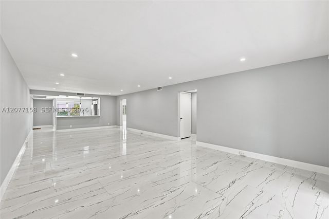 3304 Aruba Way A2, Coconut Creek, FL 33066