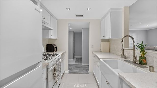 12141 Centralia 309, Lakewood, CA 90715