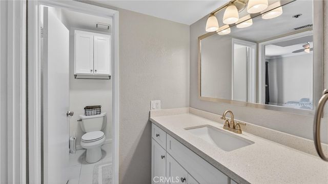 12141 Centralia 309, Lakewood, CA 90715