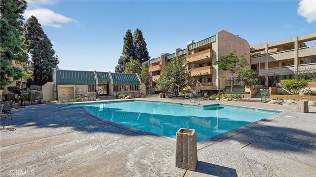 12141 Centralia 309, Lakewood, CA 90715