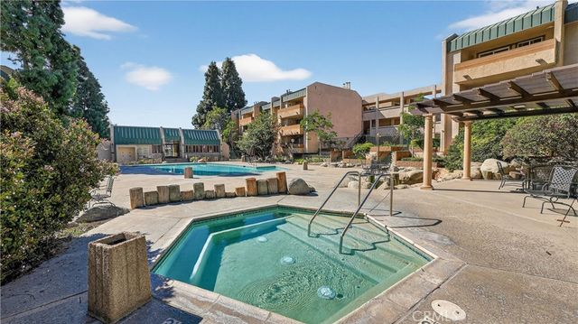 12141 Centralia 309, Lakewood, CA 90715