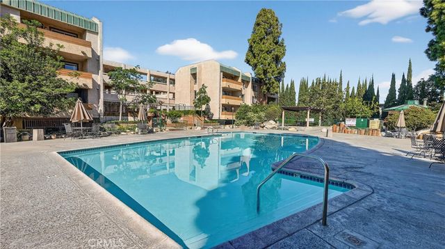 12141 Centralia 309, Lakewood, CA 90715