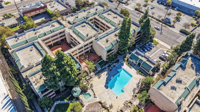 12141 Centralia 309, Lakewood, CA 90715