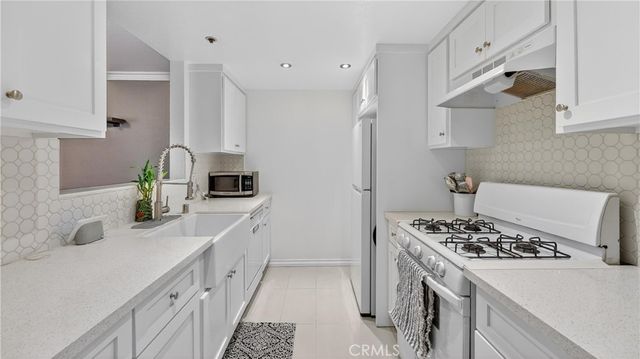 12141 Centralia 309, Lakewood, CA 90715