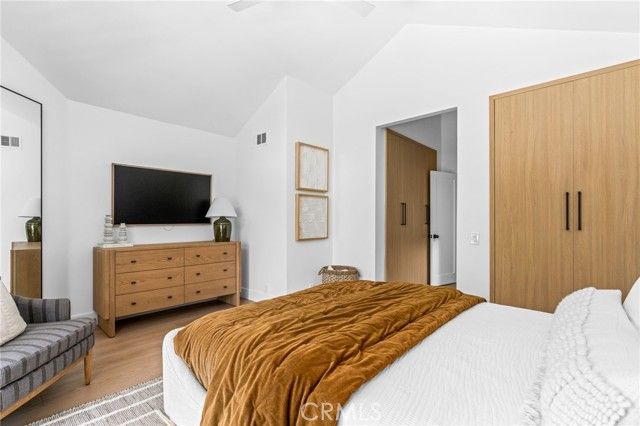 1947 Sundance, Costa Mesa, CA 92627