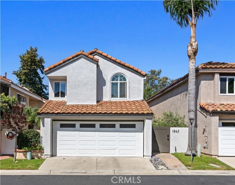 1947 Sundance, Costa Mesa, CA 92627