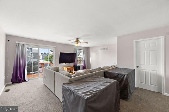 328 TRIBBITT, Dover, DE 19904