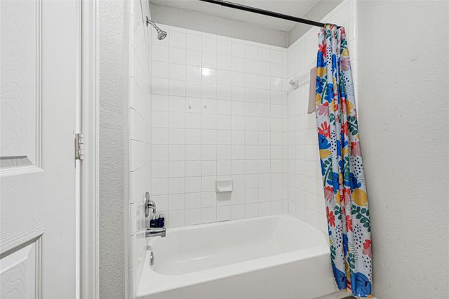 3518 Dripping Point Lane, Katy, TX 77494