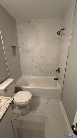 9022 Shewalt Dr, Henrico, VA 23228