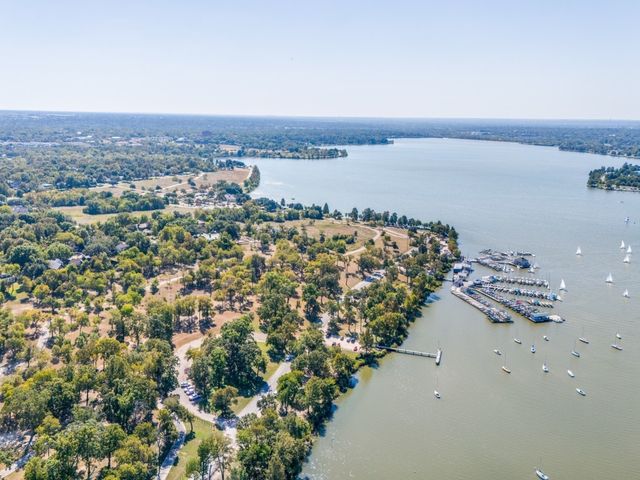 9227 Peninsula Drive, Dallas, TX 75218