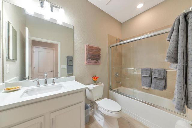 7109 QUIET CREEK DRIVE, Bradenton, FL 34212