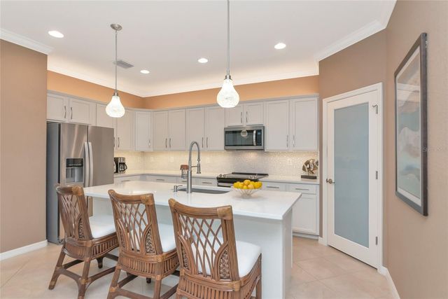 7109 QUIET CREEK DRIVE, Bradenton, FL 34212