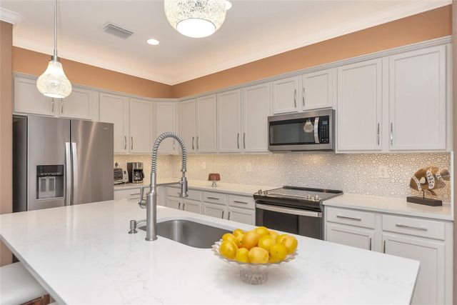 7109 QUIET CREEK DRIVE, Bradenton, FL 34212