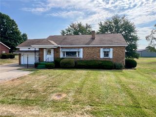 810 Canton Road NW, Carrollton, OH 44615