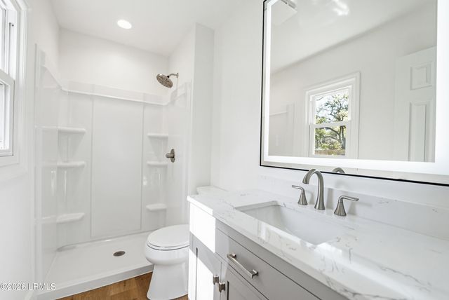 8 Blythewood Road, Beaufort, SC 29907