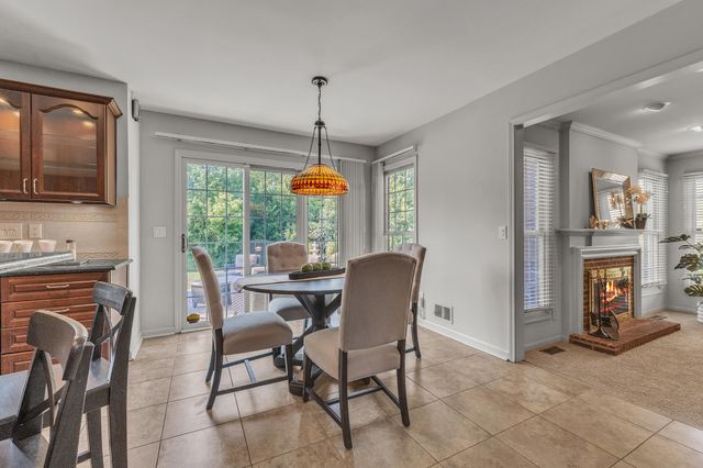 44899 Weymouth Drive, Canton, MI 48188