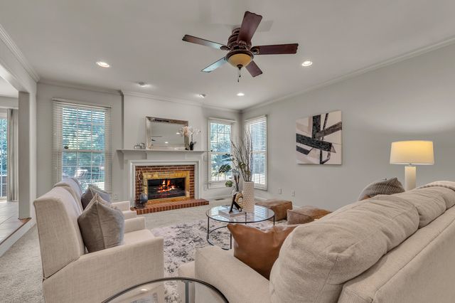 44899 Weymouth Drive, Canton, MI 48188