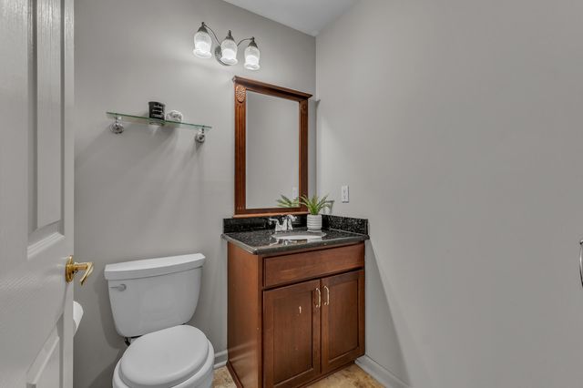 44899 Weymouth Drive, Canton, MI 48188