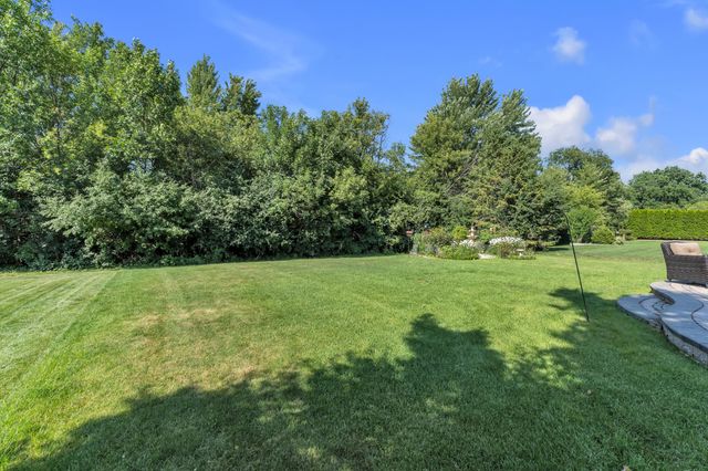 44899 Weymouth Drive, Canton, MI 48188