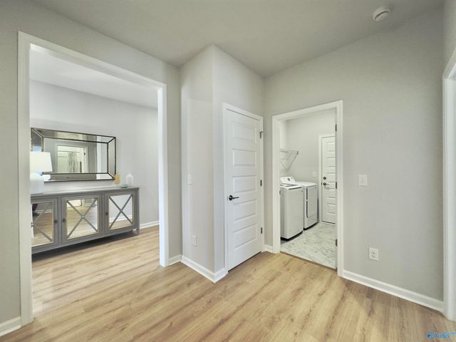 7214 Maple Creek Drive SE, Owens Cross Roads, AL 35763