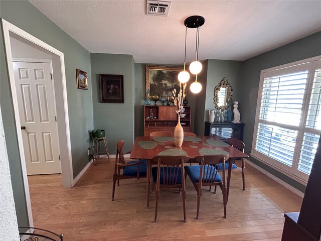 4512 Cimmaron Trail, De Cordova, TX 76049