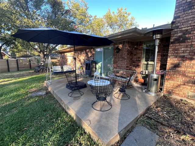 4512 Cimmaron Trail, De Cordova, TX 76049