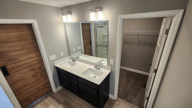 14322 Berkshire Lane N, Dayton, MN 55327