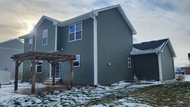 14322 Berkshire Lane N, Dayton, MN 55327