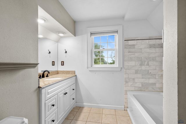 1411 11TH ST, Rapid City, SD 57701