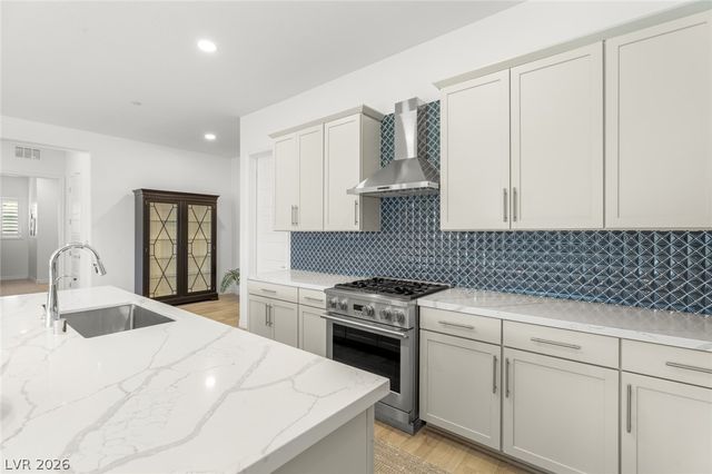 12596 Heritage Heights Drive, Las Vegas, NV 89138