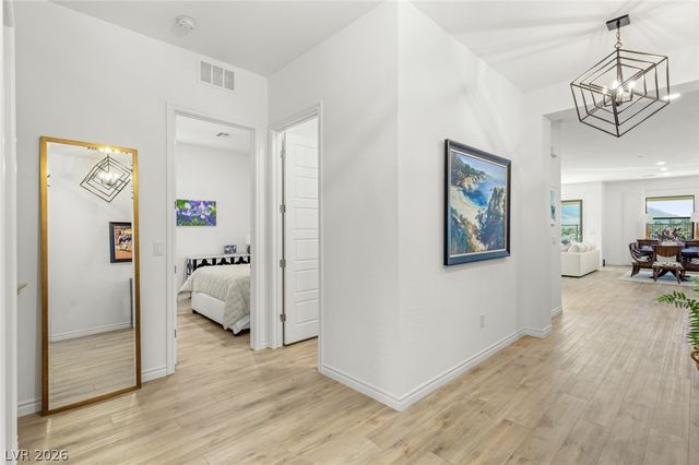 12596 Heritage Heights Drive, Las Vegas, NV 89138