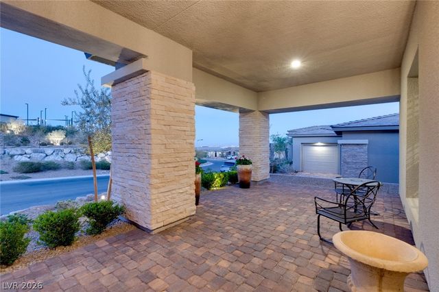 12596 Heritage Heights Drive, Las Vegas, NV 89138