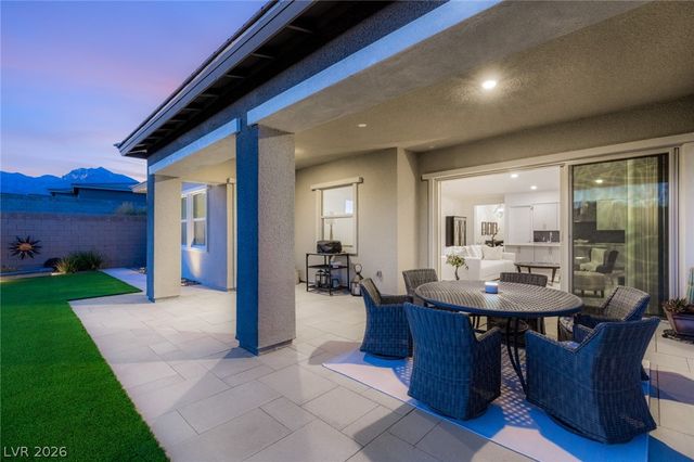 12596 Heritage Heights Drive, Las Vegas, NV 89138