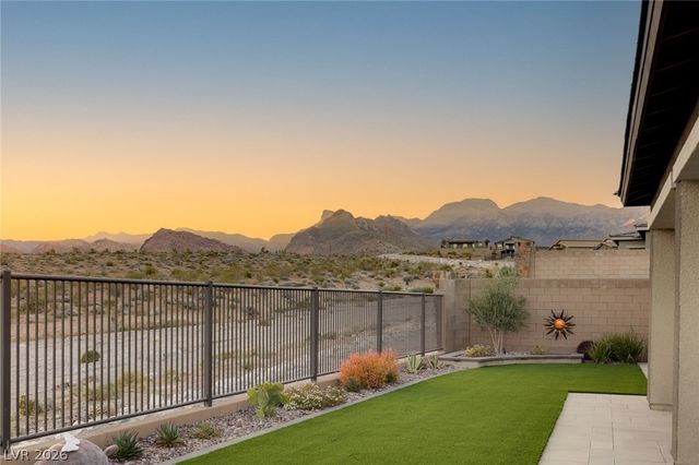 12596 Heritage Heights Drive, Las Vegas, NV 89138