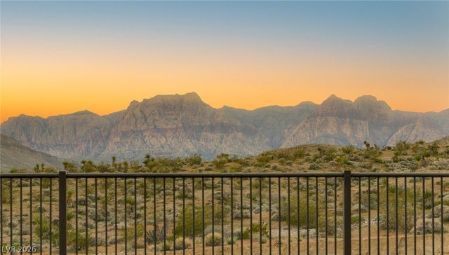 12596 Heritage Heights Drive, Las Vegas, NV 89138