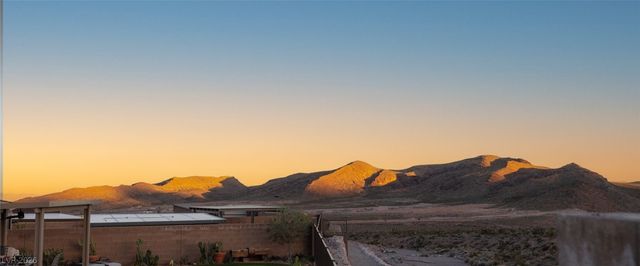 12596 Heritage Heights Drive, Las Vegas, NV 89138