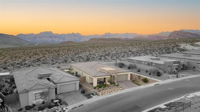 12596 Heritage Heights Drive, Las Vegas, NV 89138