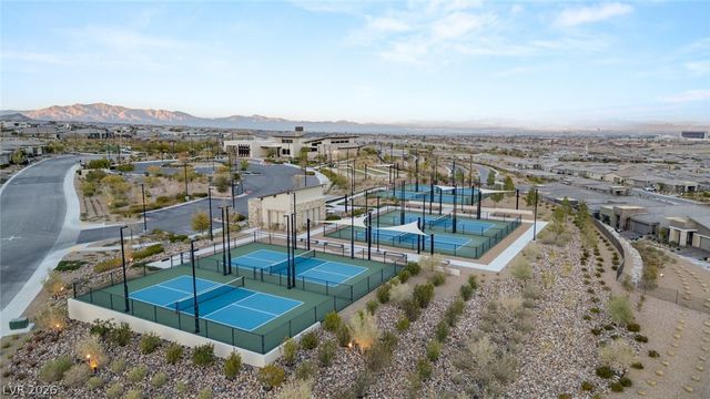 12596 Heritage Heights Drive, Las Vegas, NV 89138