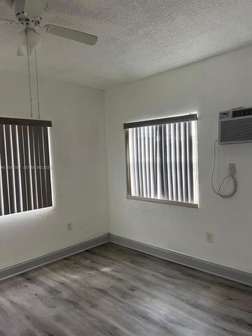 1322 SW 7th Street 8, Miami, FL 33135