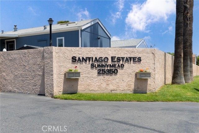 25350 Santiago Drive 22, Moreno Valley, CA 92551