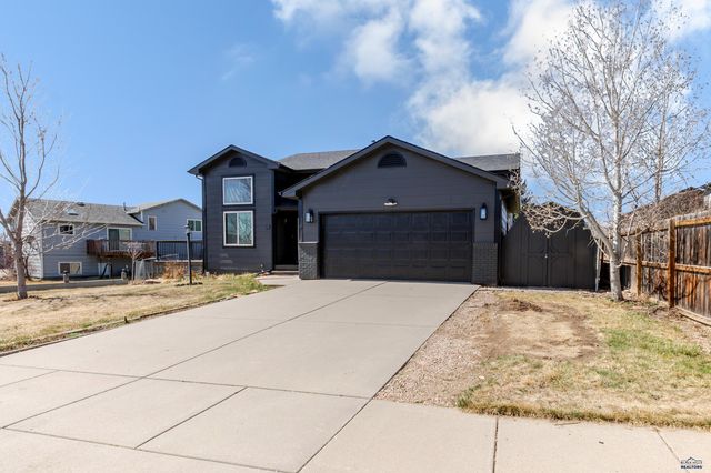 1201 COPPERFIELD DR, Rapid City, SD 57703