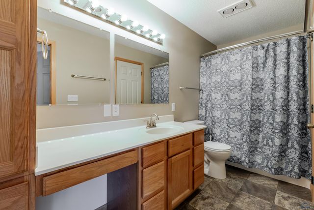 1201 COPPERFIELD DR, Rapid City, SD 57703