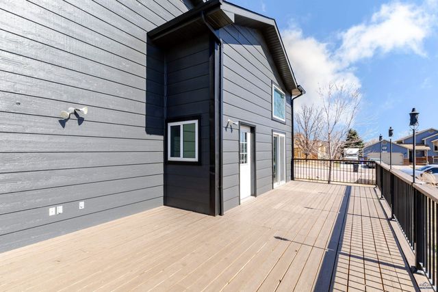 1201 COPPERFIELD DR, Rapid City, SD 57703