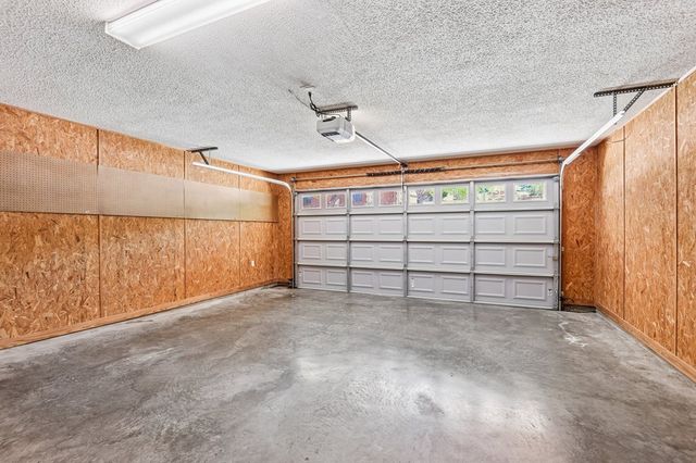 1217 Victory Lane, Kerrville, TX 78028