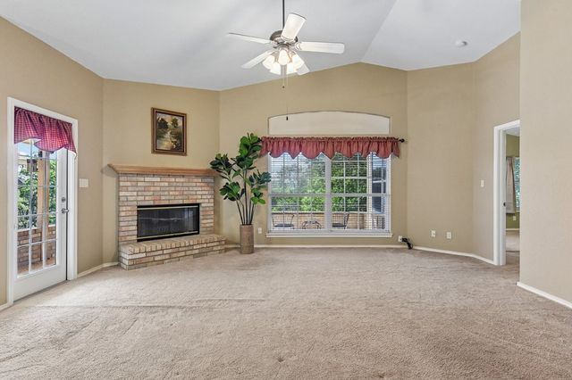 1217 Victory Lane, Kerrville, TX 78028