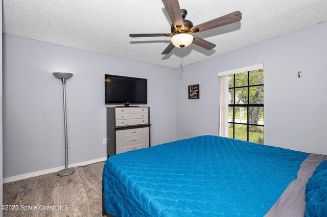 1429 Heartwellville Street NW, Palm Bay, FL 32907