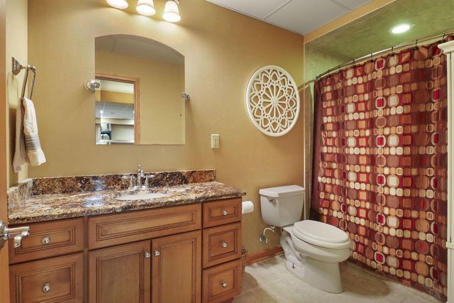 2714 10th PLACE, Kenosha, WI 53140