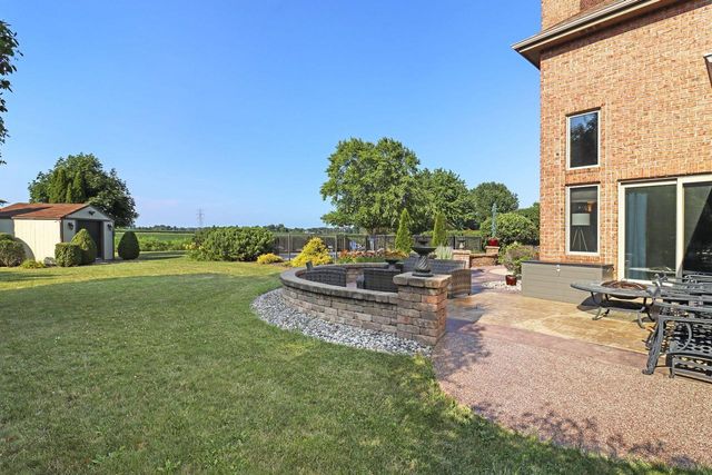2714 10th PLACE, Kenosha, WI 53140